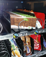 Fairtrade Schokolade in einem Automat